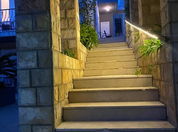 King's Landing Esma' House Ragusa