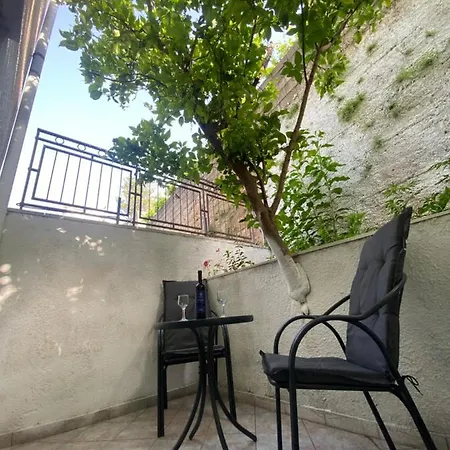 King's Landing Esma' House دوبروفينك