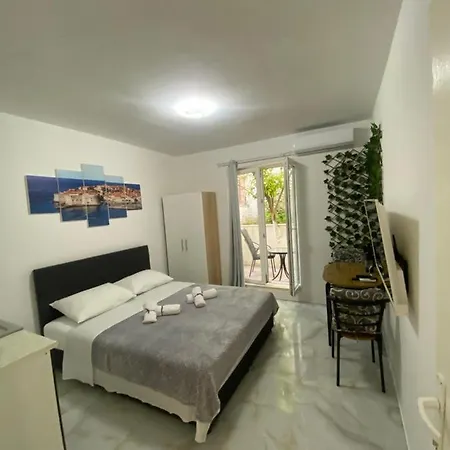 Апартаменты King's Landing Esma' House Дубровник