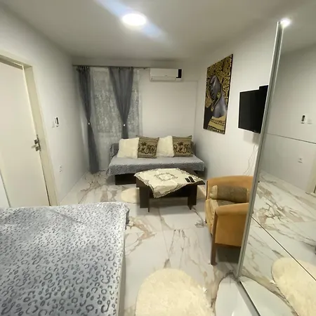 Апартаменты King's Landing Esma' House Дубровник