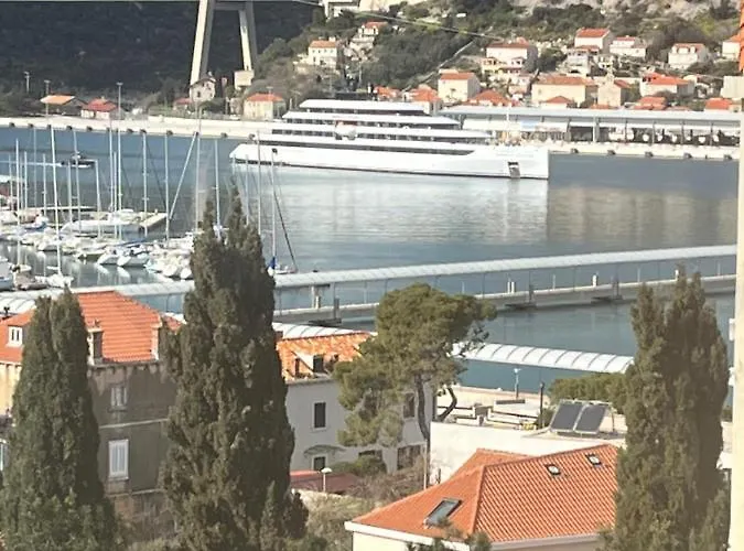King's Landing Esma' House ドゥブロブニク